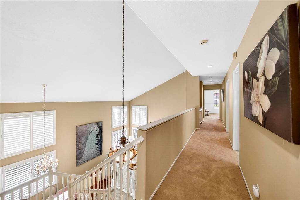 19901 Mid Pines