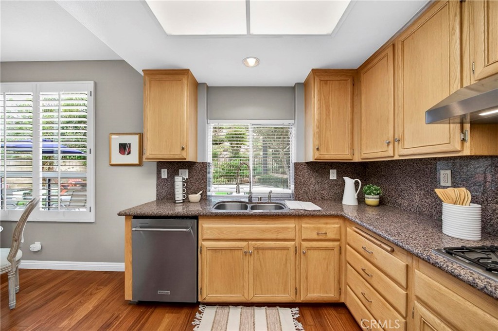 19901 Mid Pines