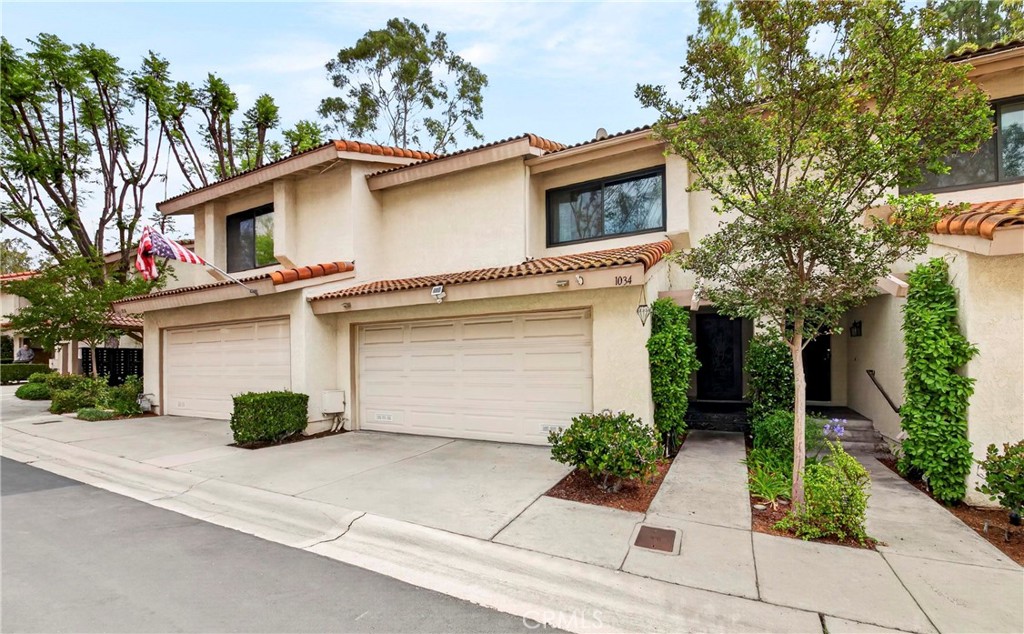 1034 Creekside