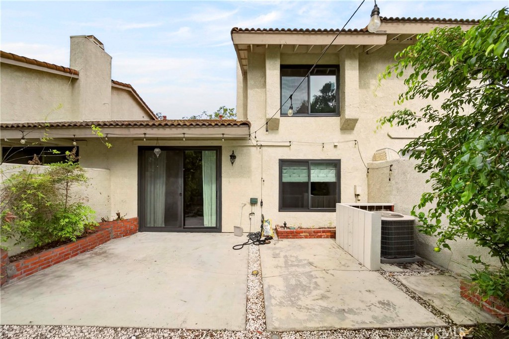 1034 Creekside