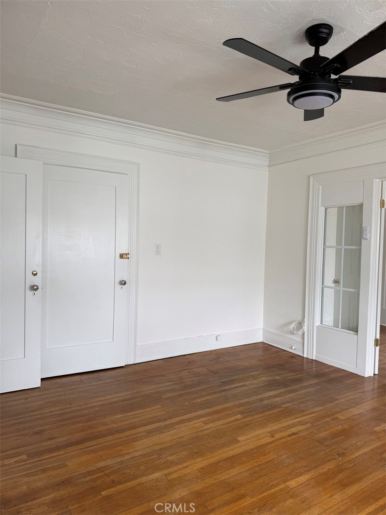 1308 1/2 S Van Ness Avenue