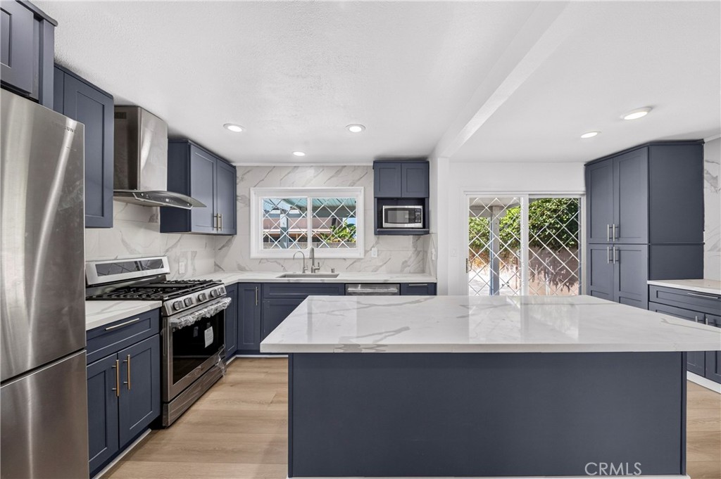 8321 Santa Margarita