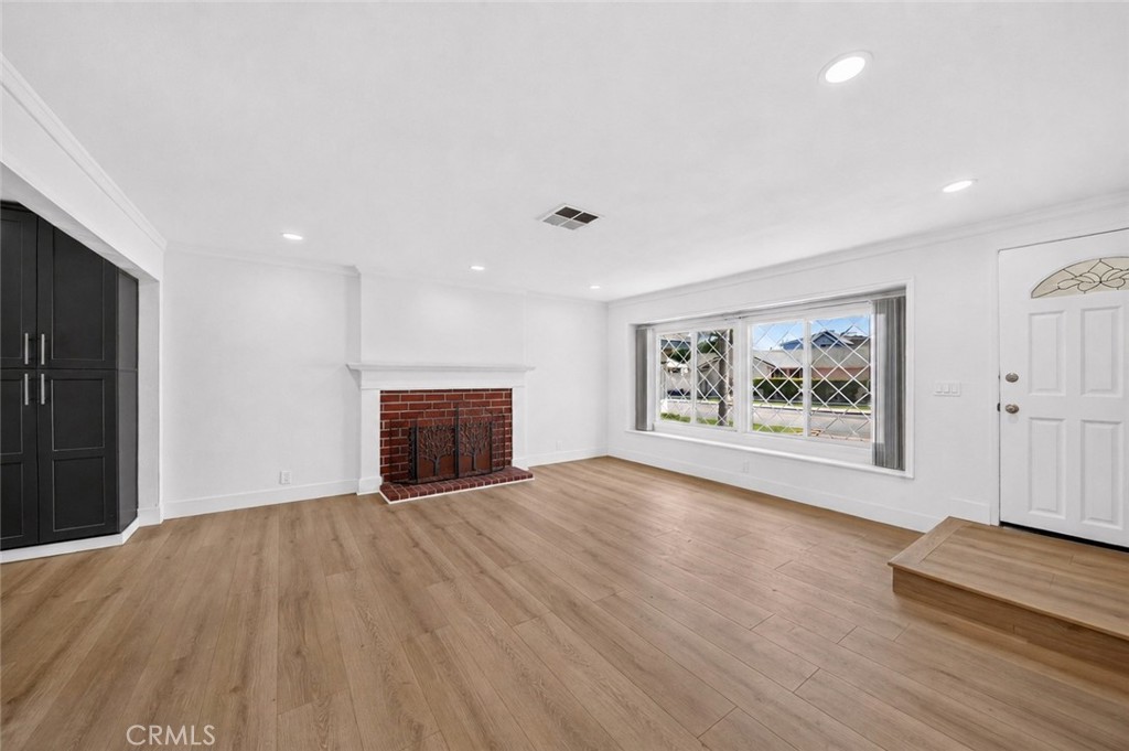 8321 Santa Margarita