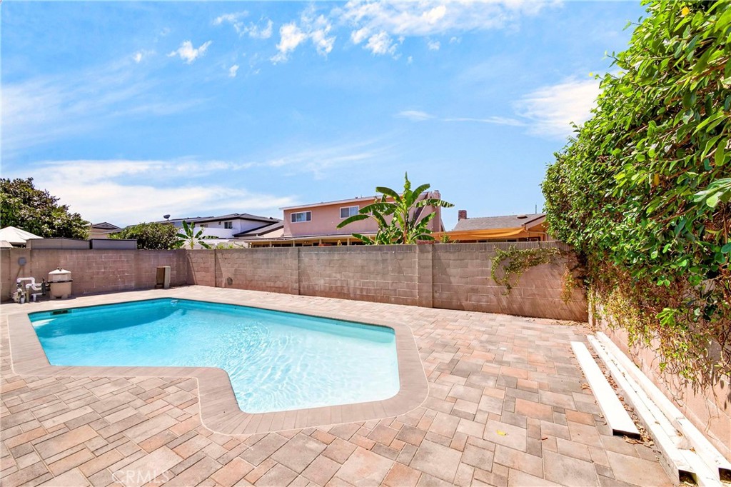 8321 Santa Margarita