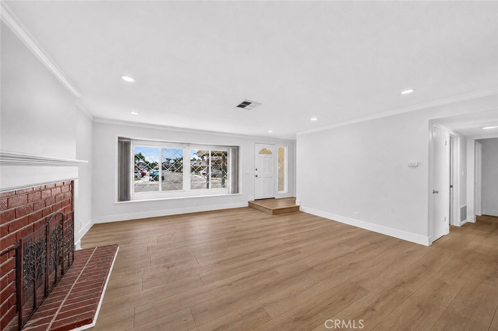 8321 Santa Margarita