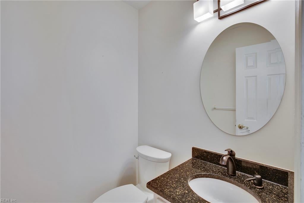 104 Lenox CT