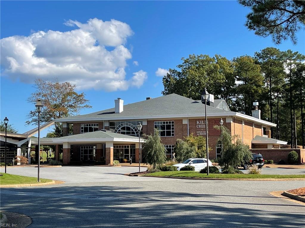 104 Lenox CT
