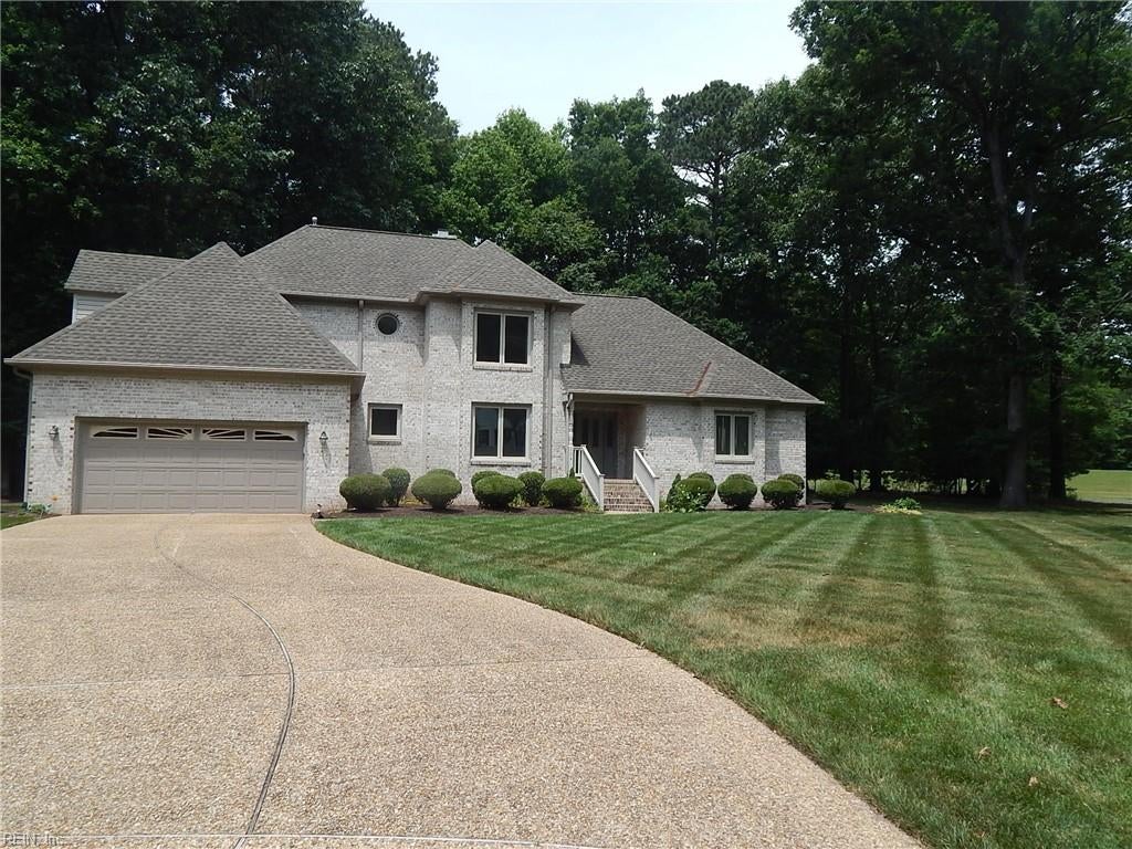 104 Lenox CT