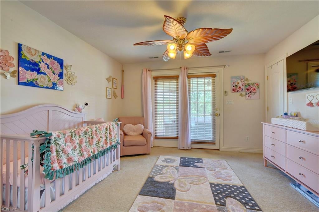 112 Turnberry