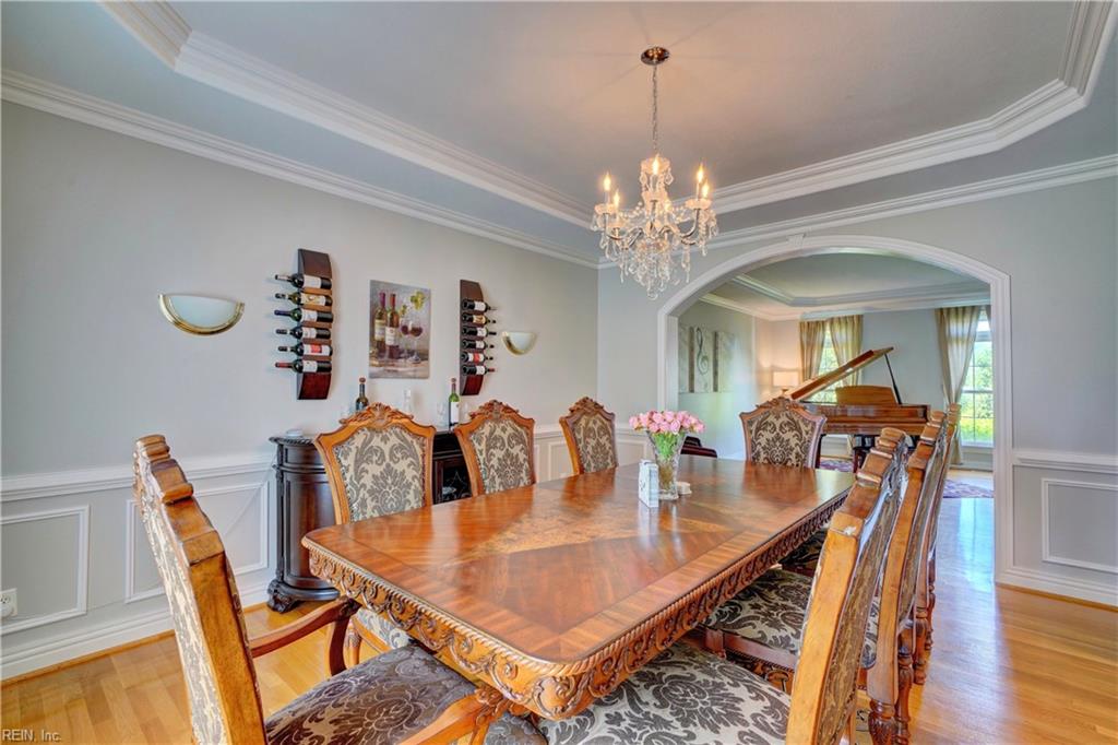 112 Turnberry