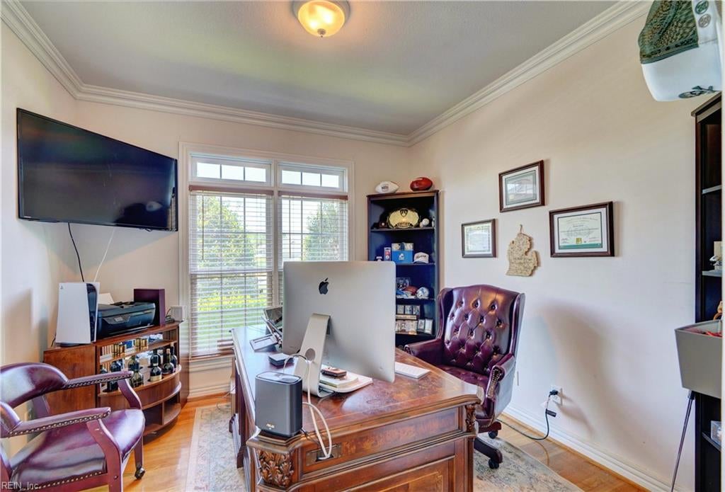 112 Turnberry