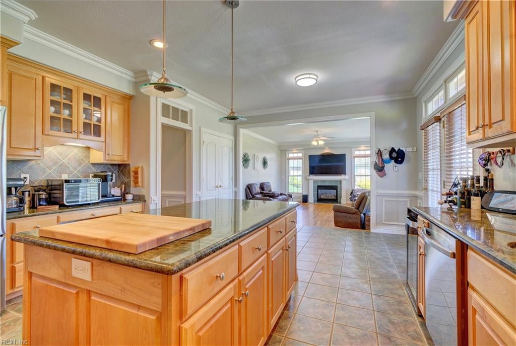 112 Turnberry