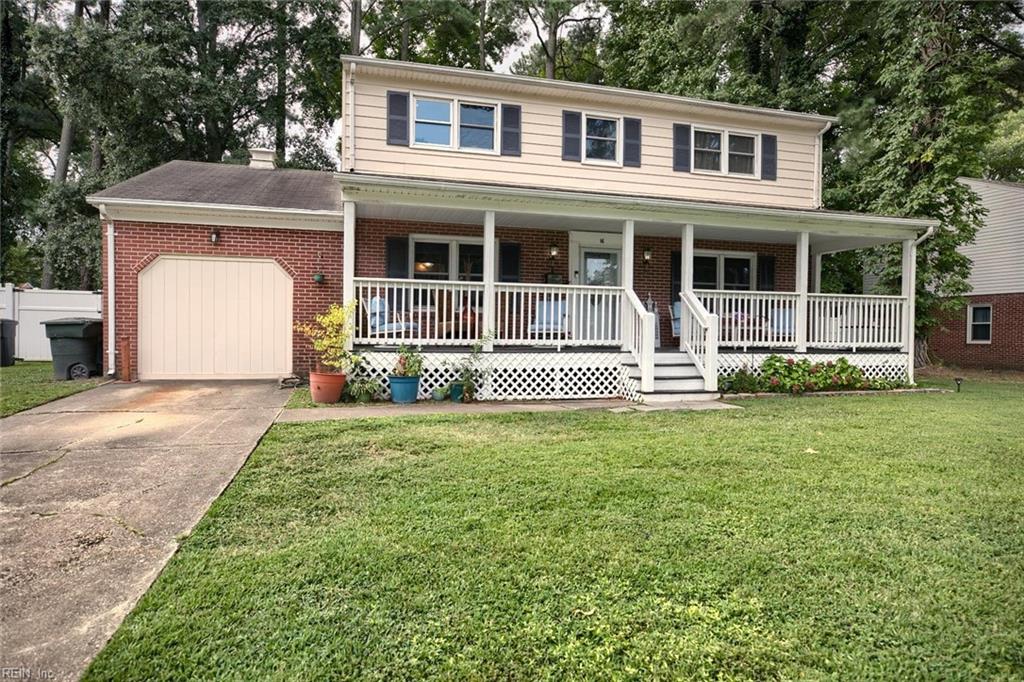 16 Alexander DR
