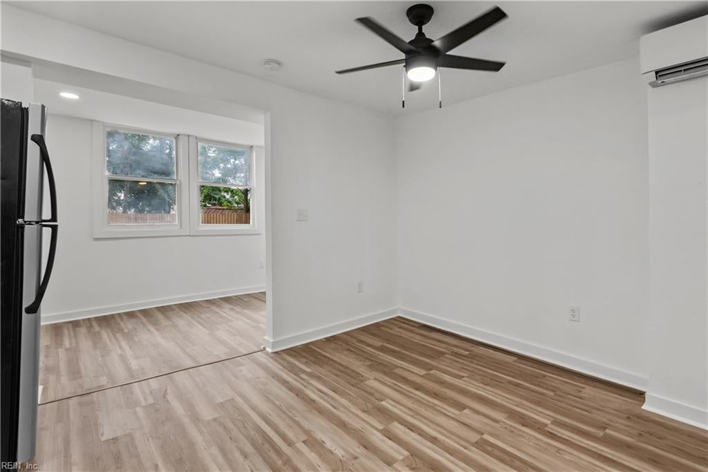 1116 Old Williamsburg RD