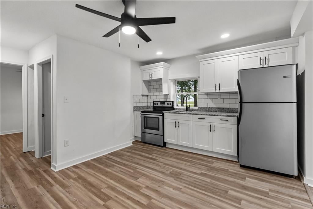 1116 Old Williamsburg RD