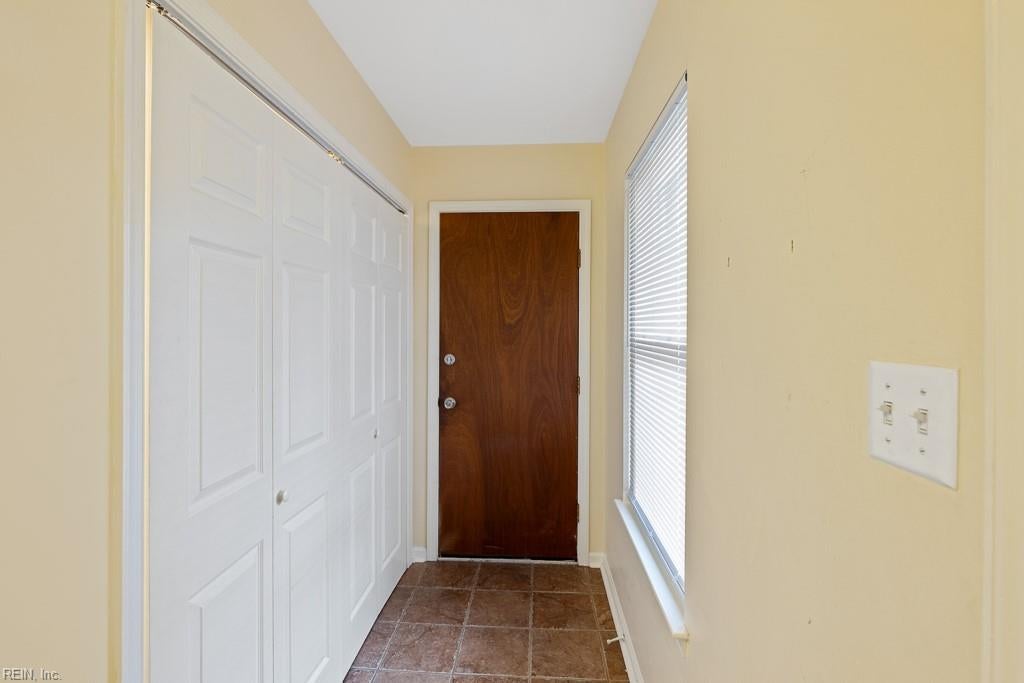 104 Wallace CT