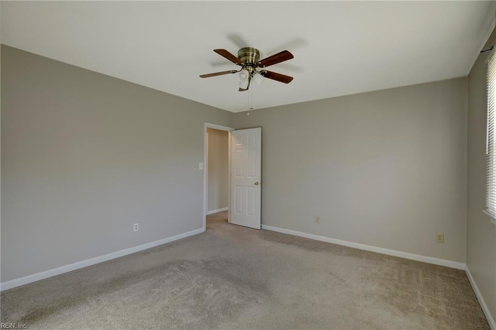 502 Meadowfield RD