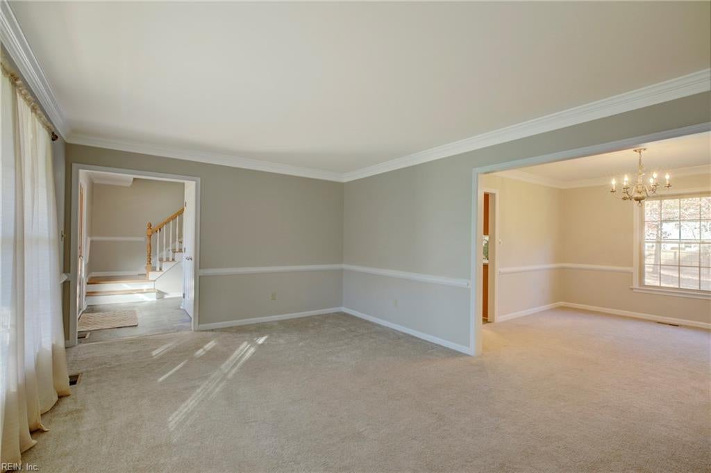 502 Meadowfield RD