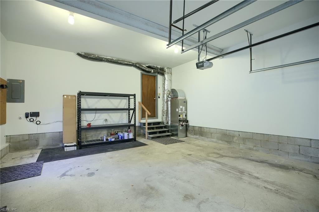 502 Meadowfield RD