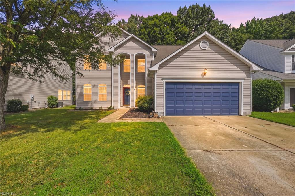 978 Holbrook DR
