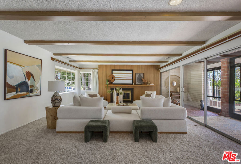 5136 Los Bonitos Way