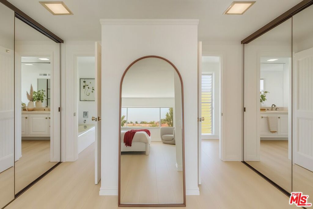 5136 Los Bonitos Way