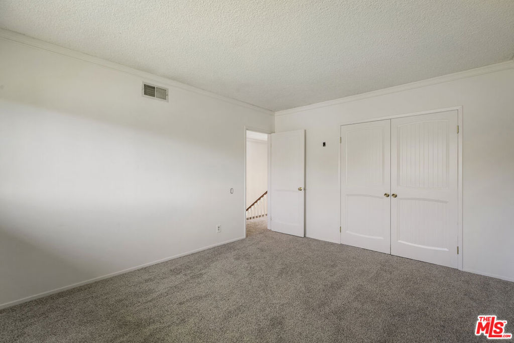 5136 Los Bonitos Way