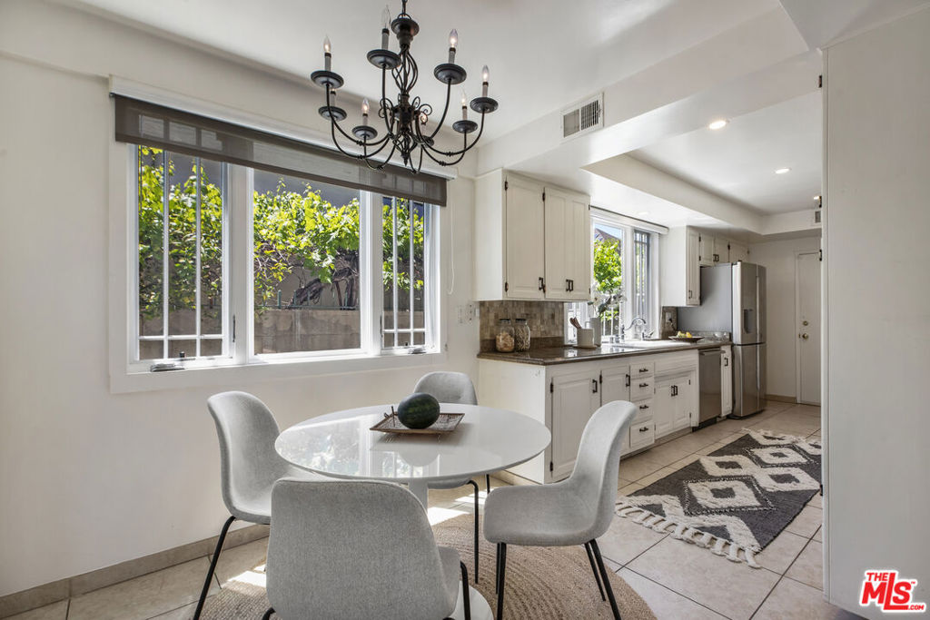 5136 Los Bonitos Way