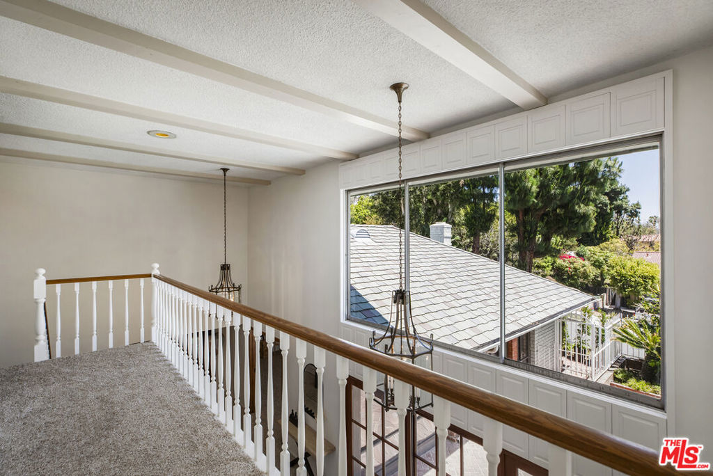 5136 Los Bonitos Way