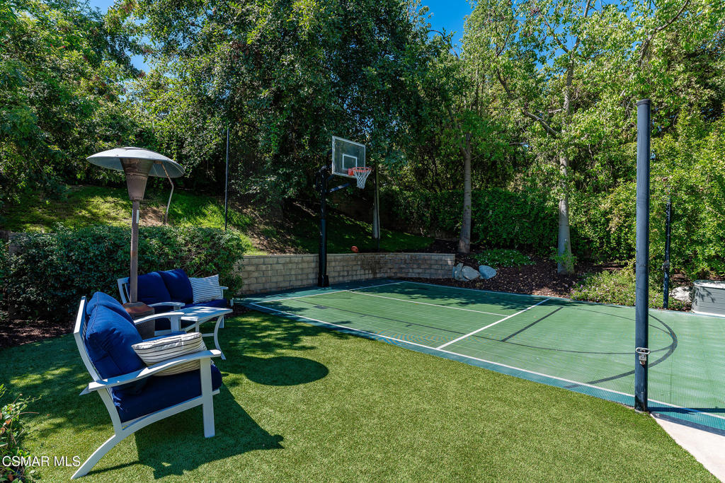 206 Shady Hills Court