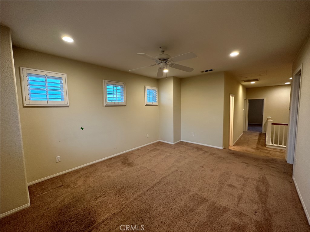 7552 Corona Valley Avenue