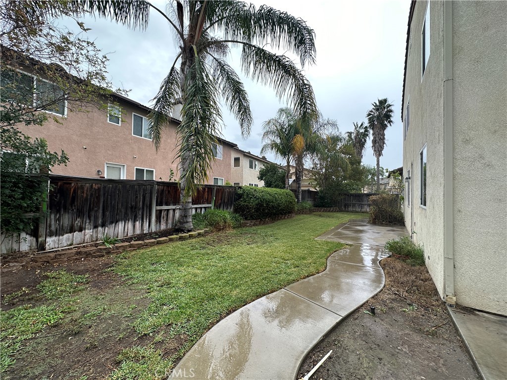 7552 Corona Valley Avenue