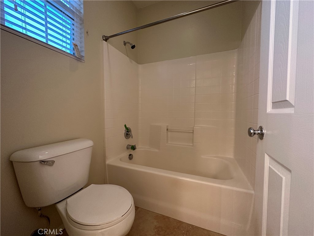 7552 Corona Valley Avenue