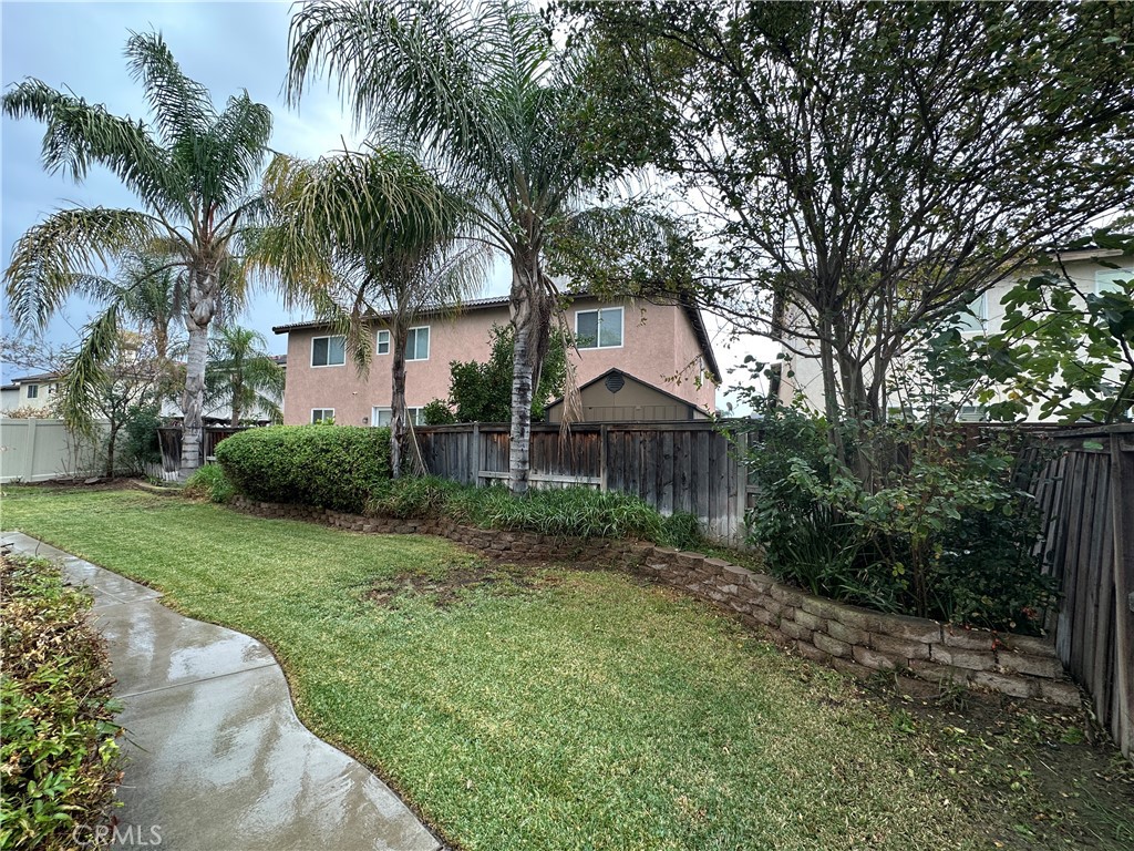 7552 Corona Valley Avenue