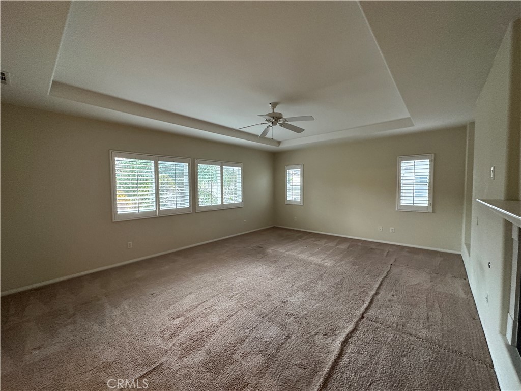 7552 Corona Valley Avenue