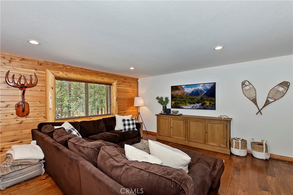 1010 Heritage Trail