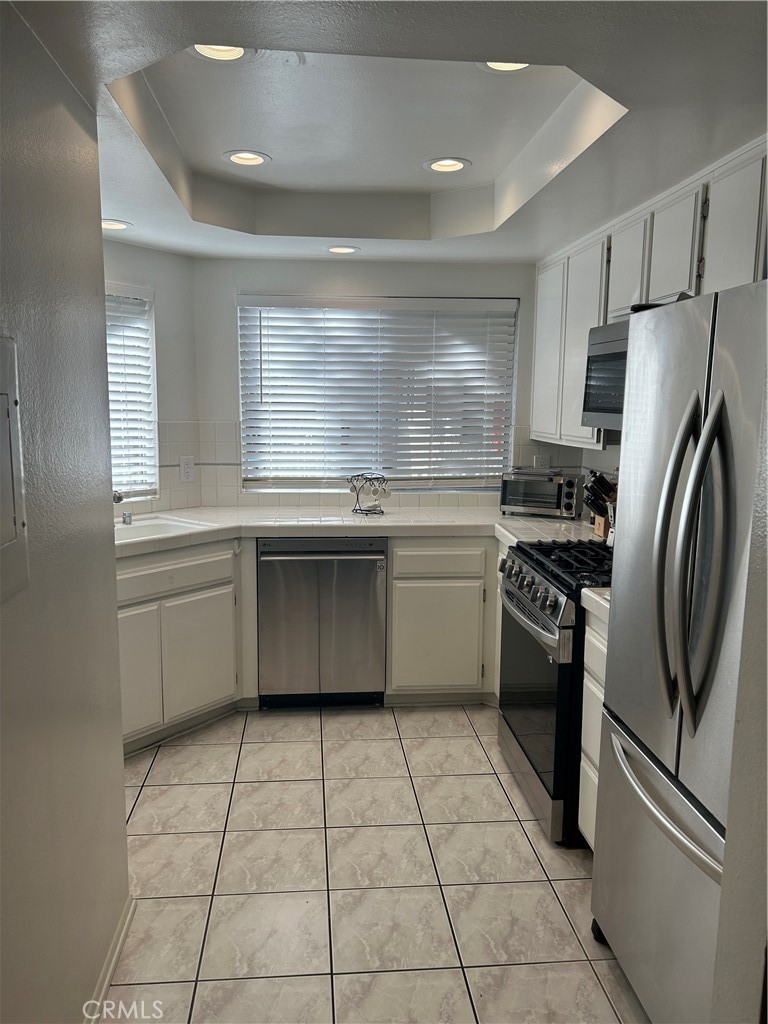 3354 Darby Street 422