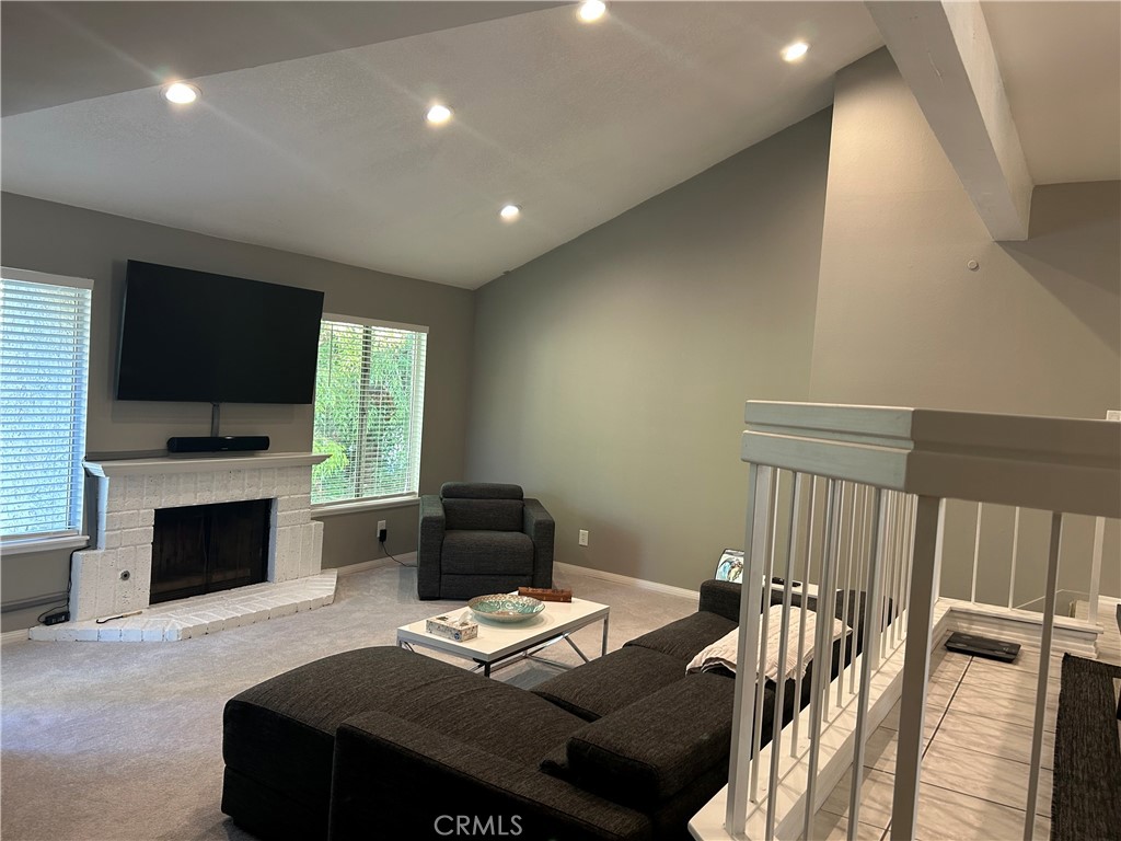 3354 Darby Street 422