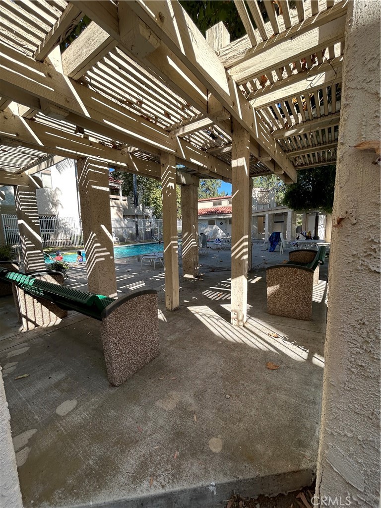 3354 Darby Street 422