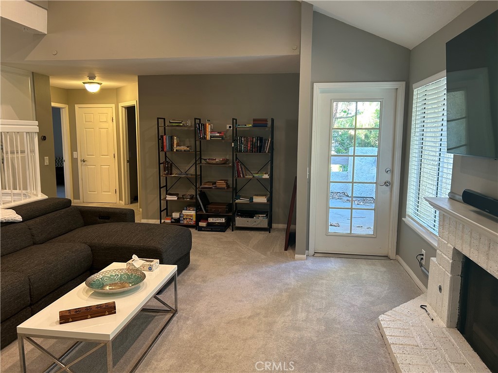 3354 Darby Street 422