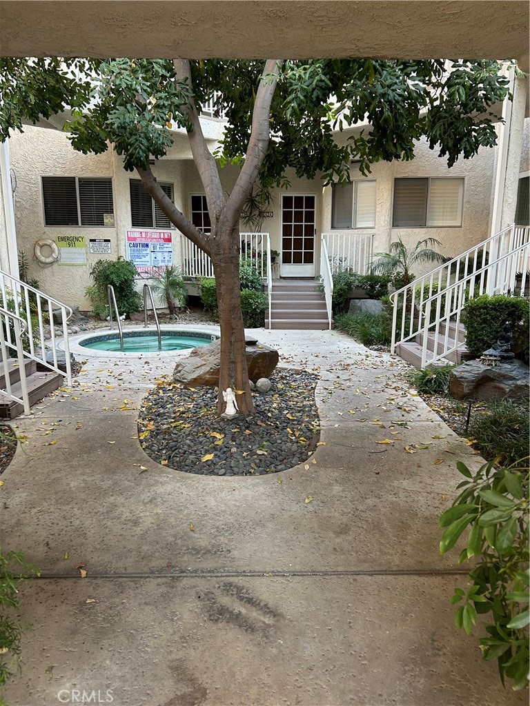 3354 Darby Street 422