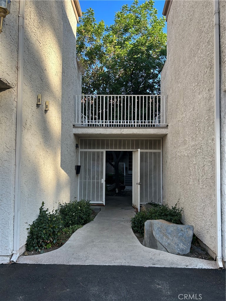 3354 Darby Street 422