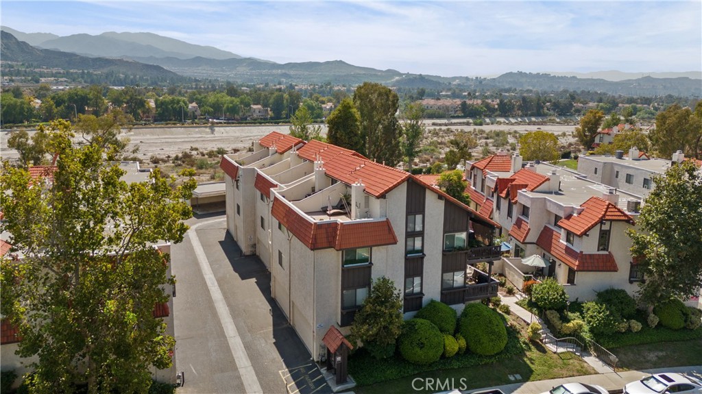 18006 River Circle 9