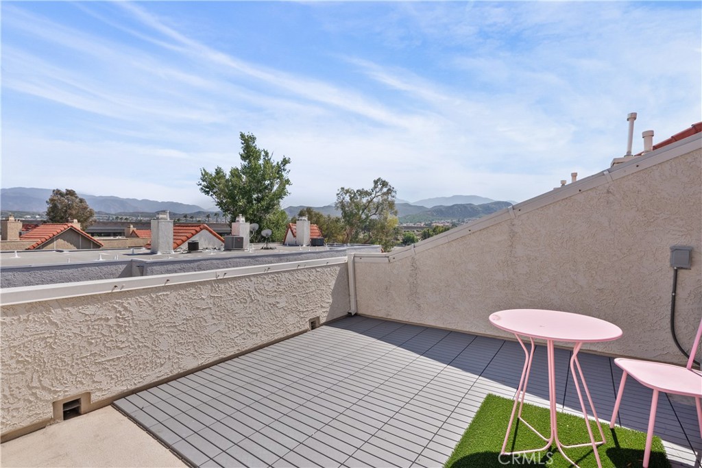 18006 River Circle 9