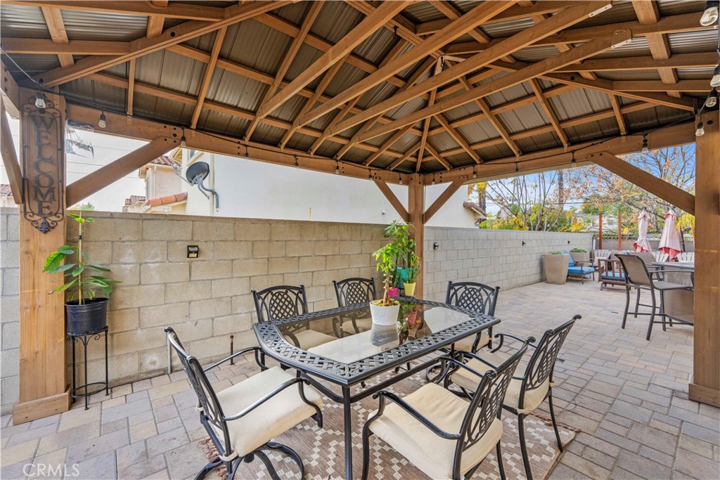 11349 Hunnewell Avenue