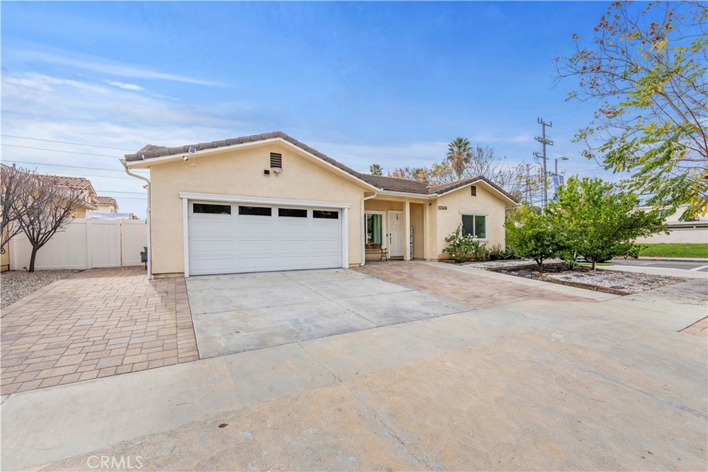 11349 Hunnewell Avenue