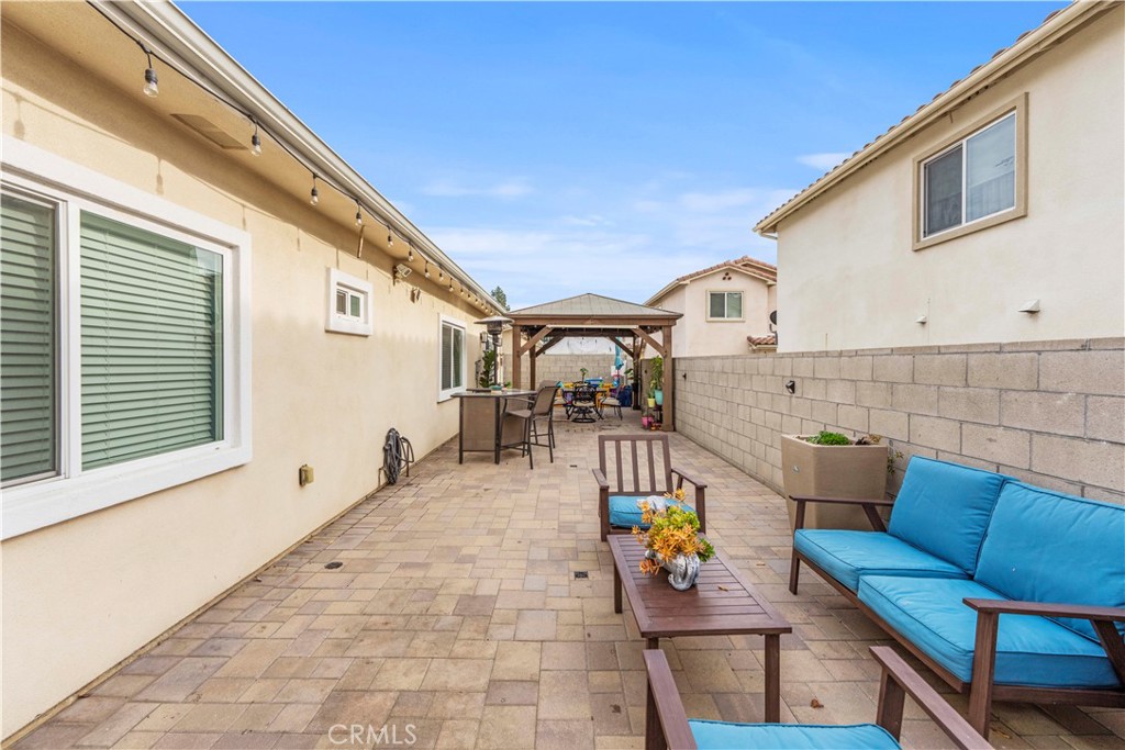 11349 Hunnewell Avenue