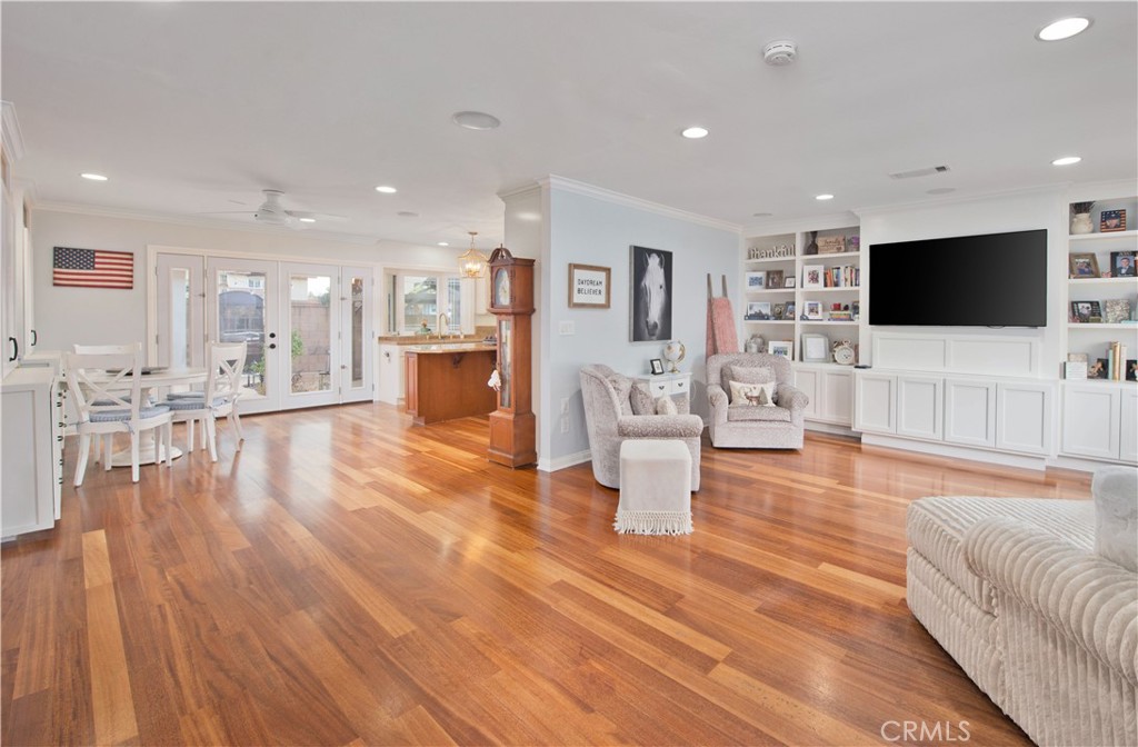 20256 Lakemore Drive