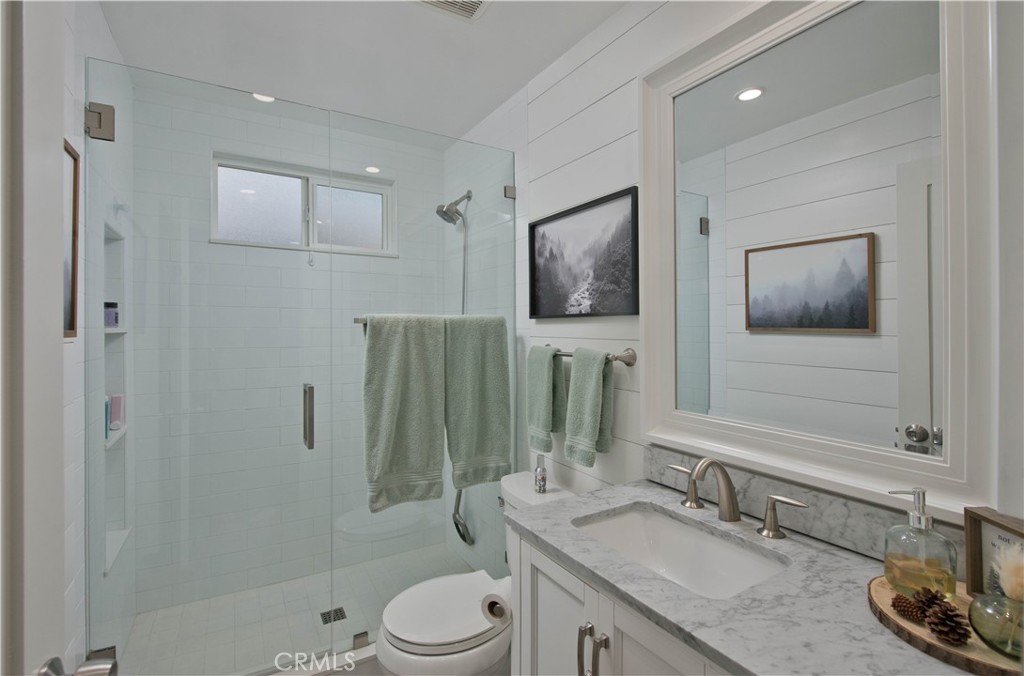 20256 Lakemore Drive