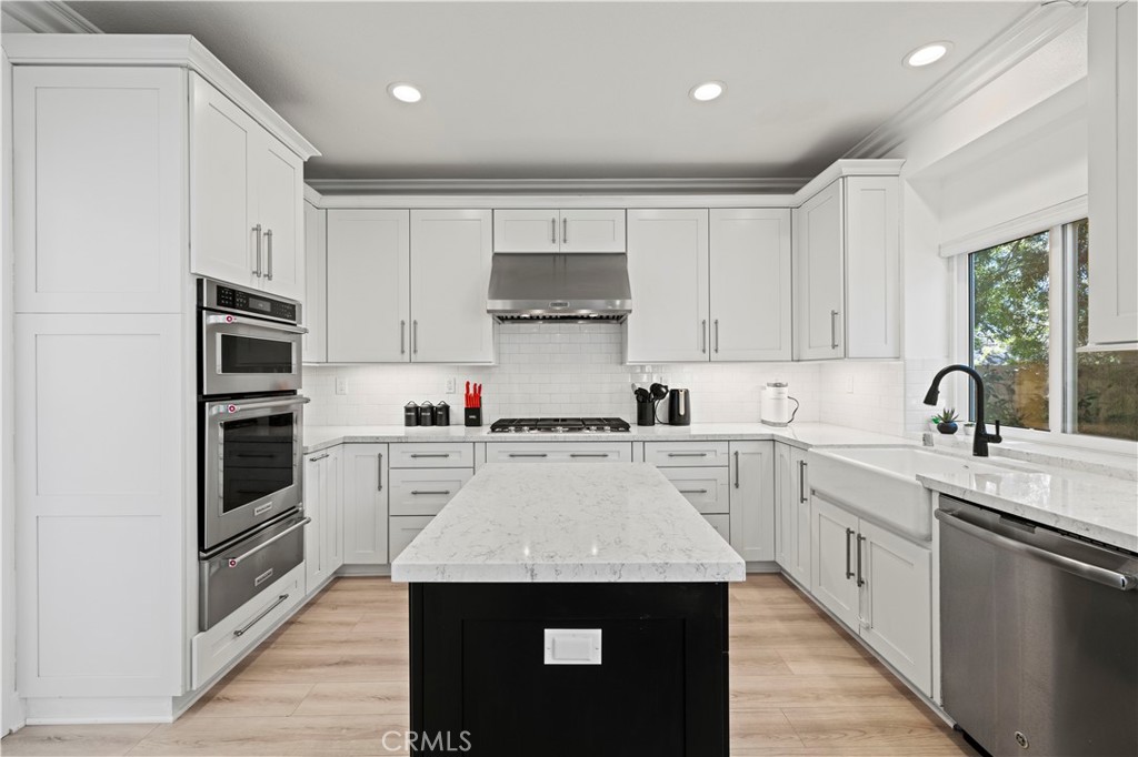 28711 Park Woodland Place